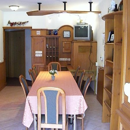 Hotel Napfürdő Vendégház Mezőkövesd Esterno foto