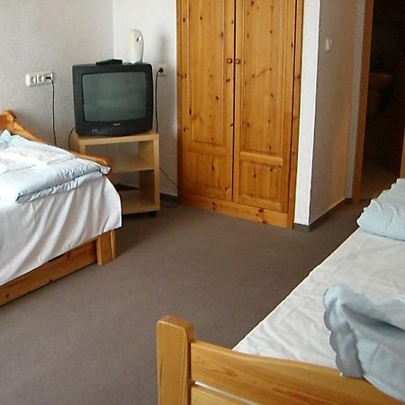 Hotel Napfürdő Vendégház Mezőkövesd Esterno foto