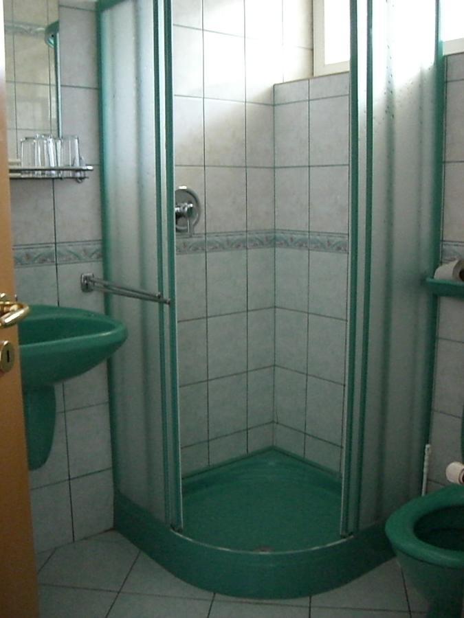 Hotel Napfürdő Vendégház Mezőkövesd Camera foto